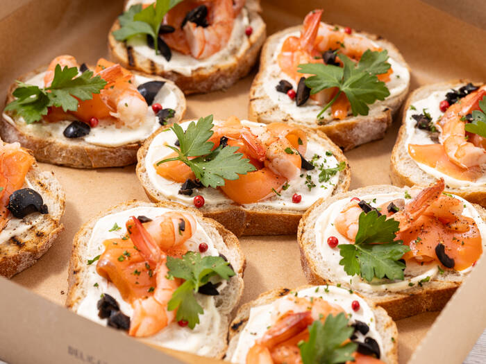 ALFREDPERUGINI｜豊富なデリと本格グリル料理 - シェフコレ