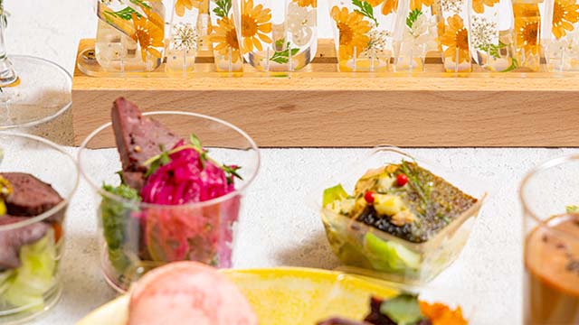 食材のハーモニーを小分けカップにこめて