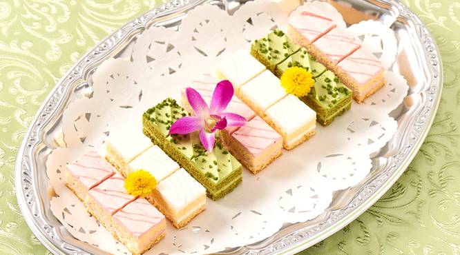 女性に人気の高い一口カットケーキ