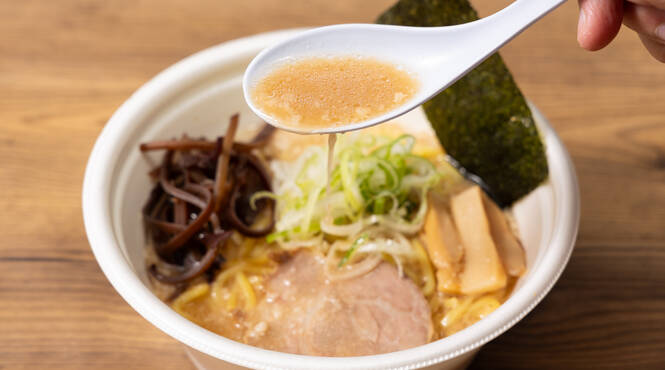 食べ応え抜群の濃厚スープ