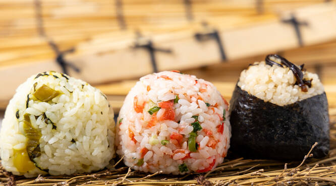 どこか懐かしい「あのおむすびの味」