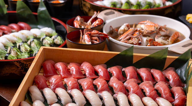 本格的寿司と小粋なオードブルで、笑顔と会話が弾む“COZY”なひとときを演出