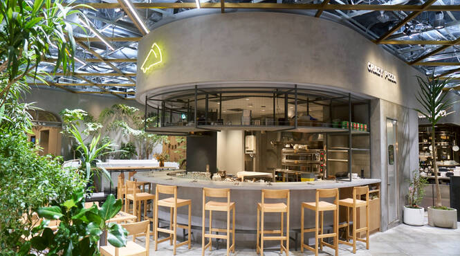 虎ノ門ステーション「T-MARKET」ど真ん中に構える店舗