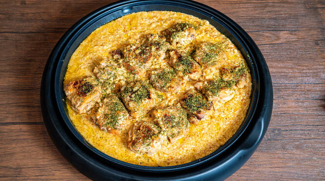 温かいお料理もご用意しております。