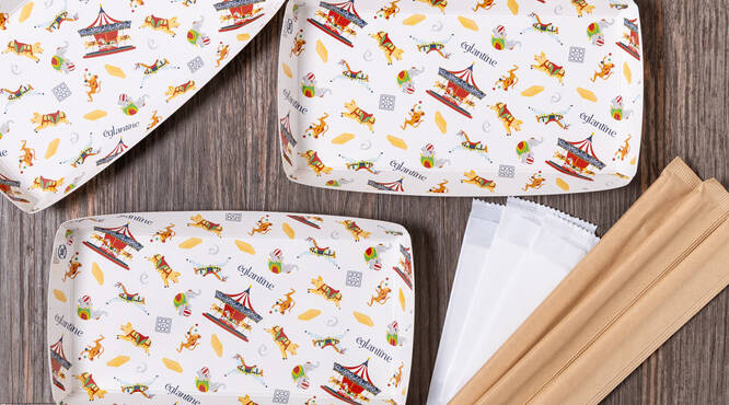 SOMY'S WITCHオリジナルの取り皿付き