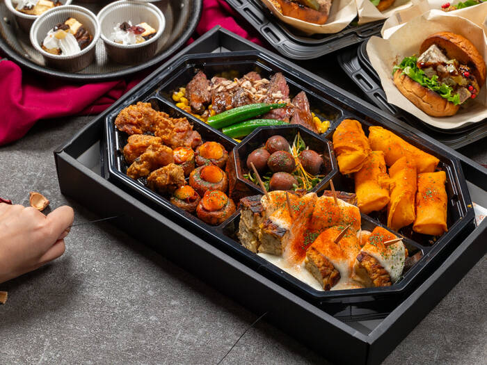 ラカサボニータ|本格スパニッシュとこだわりバーガーBOX - シェフコレ