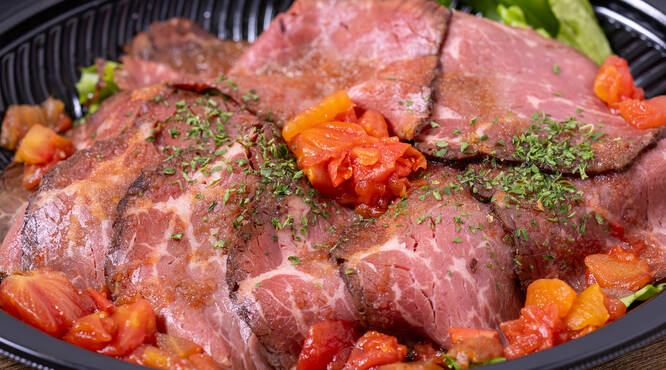 人気のローストビーフも楽しめる