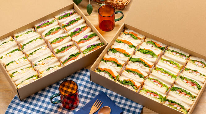 定番「ハムチーズサンド」から、人気の「鯖サンド」までラインナップ