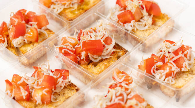 地産地消のブルスケッタ