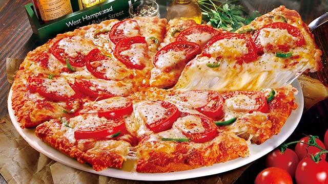 大切な場を彩るため、こだわるピザのボリューム感