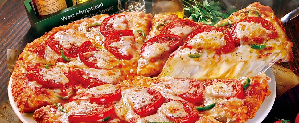 愛される存在であり続け、多くの人を笑顔にしたいと願っています。