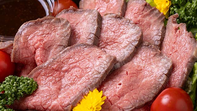 ゲストに人気のお肉料理をフルラインナップ！