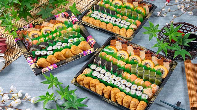 総勢12種。最強変わり寿司オードブル「山茶花」