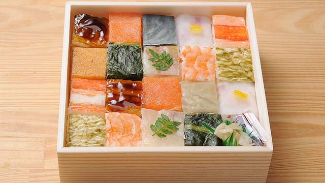 伝統の美「浪花寿司」がパーティーにおすすめ!