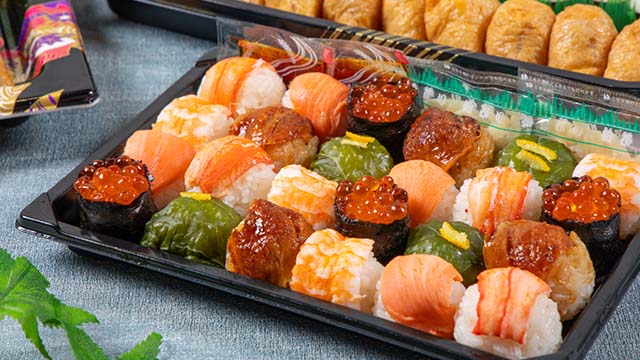 オプションの6種の手毬寿司セットも要チェック!