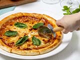 パーティーに+＠！単品温製ピザもご用意